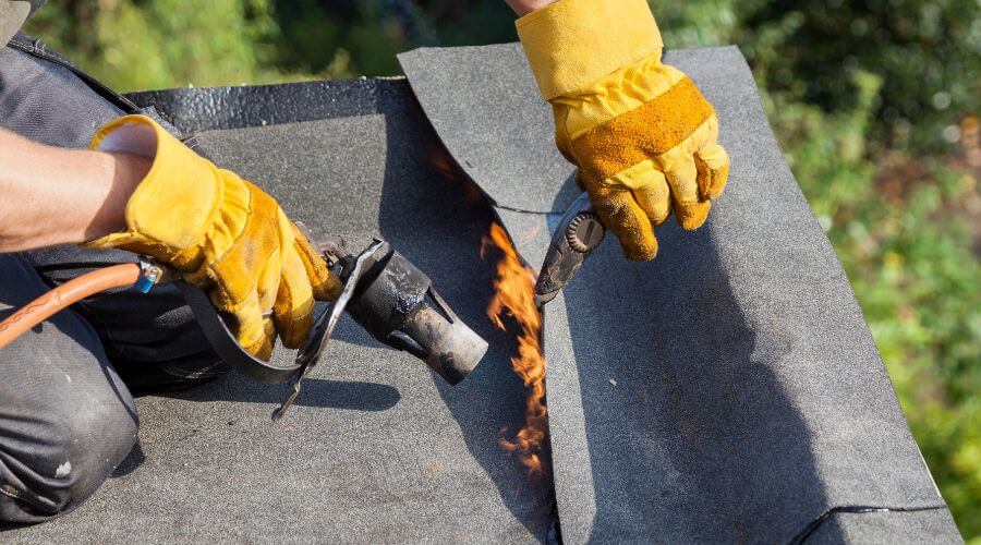 Expert new roof installation services in Gibsonton, FL